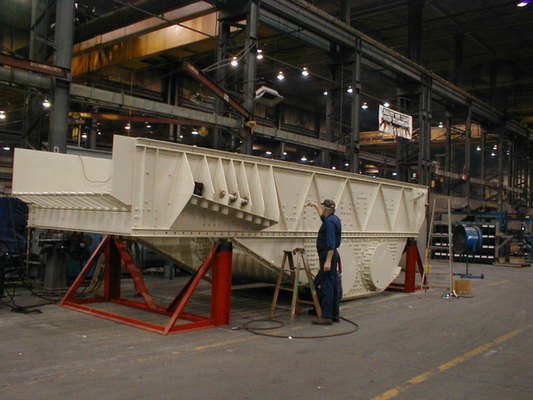 Grizzly Feeder from Hewitt Robins