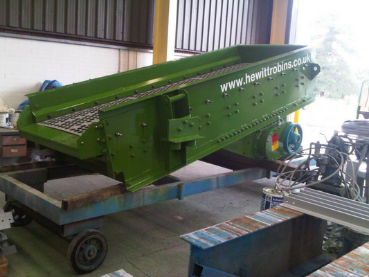 Pan Feeders by Hewitt Robins International